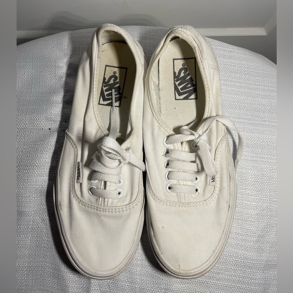 Vans Unisex 507452 White Casual Shoes Sneakers Men’s 7 Women’s 8.5 Low Profile
